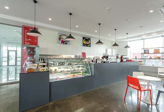 Cafe Planet 372