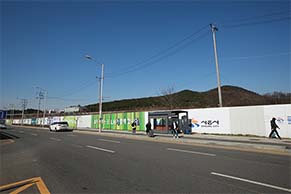 시흥시청역 앞 풍경