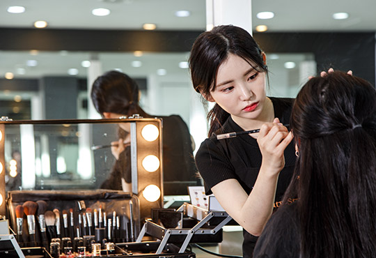 뷰티스타일리스트과 메이크업전공 비주얼 이미지