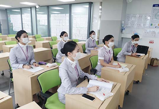 러닝스타트 전임교원의 기초학습과목 지도 이미지